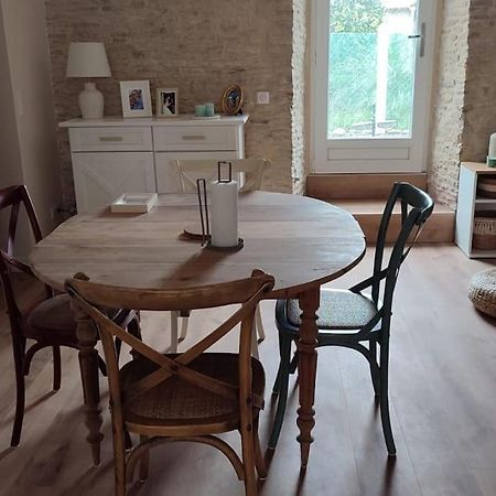 Appartement Avec Jardin Et Acces Mer Grandcamp-Maisy Ngoại thất bức ảnh