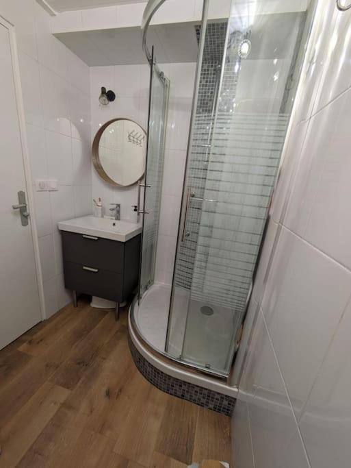 Appartement Avec Jardin Et Acces Mer Grandcamp-Maisy Ngoại thất bức ảnh