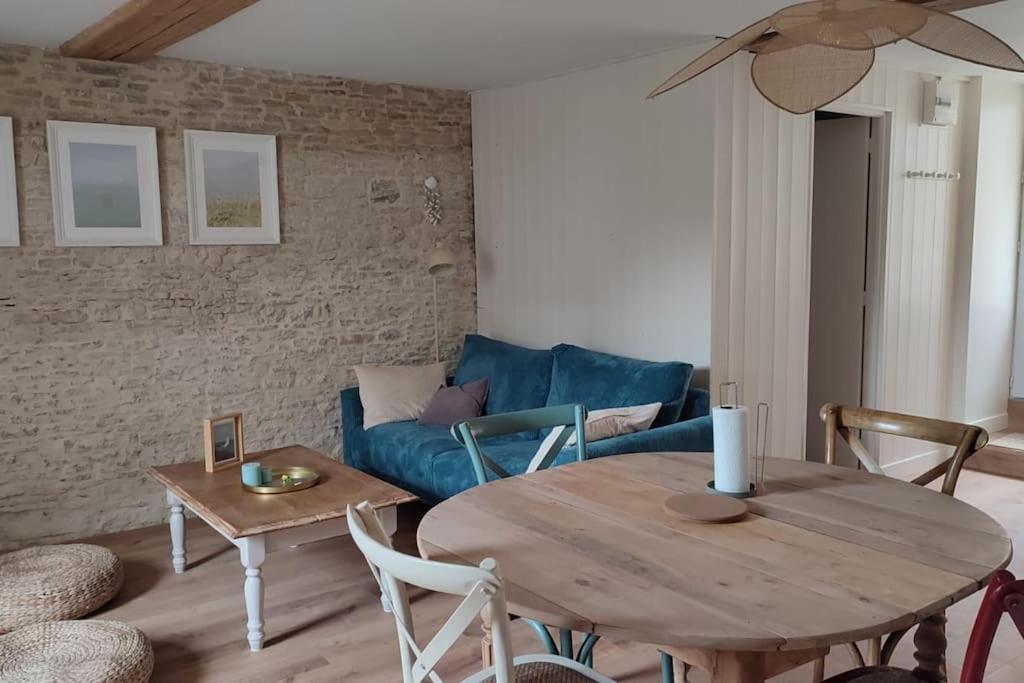 Appartement Avec Jardin Et Acces Mer Grandcamp-Maisy Ngoại thất bức ảnh