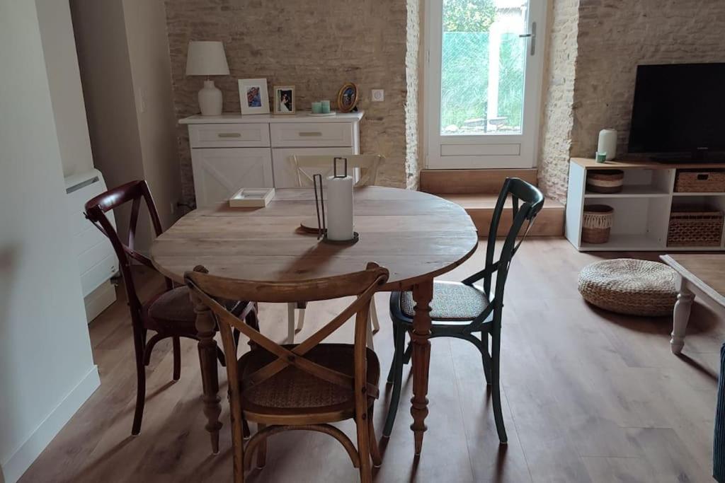 Appartement Avec Jardin Et Acces Mer Grandcamp-Maisy Ngoại thất bức ảnh